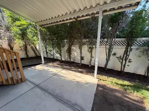 Exterior - 542 E Land Rush Dr, Midvale, UT 84047 photo 4 of 8