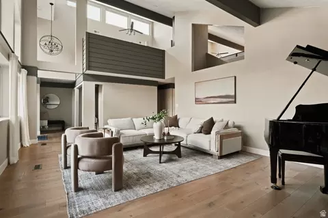 Living - 88 S Moss Hill Dr E, Bountiful, UT 84010 photo 3 of 8