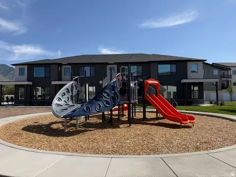 Exterior - 933 S 320 E #234, Spanish Fork, UT 84660 photo 8 of 8