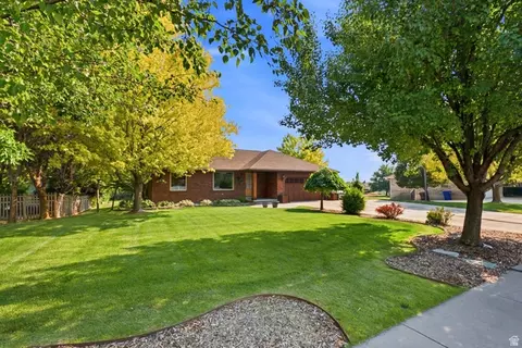 662 E 300 N, Alpine, UT 84004 photo 3