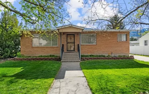 366 S 500 E, River Heights, UT 84321 photo 1