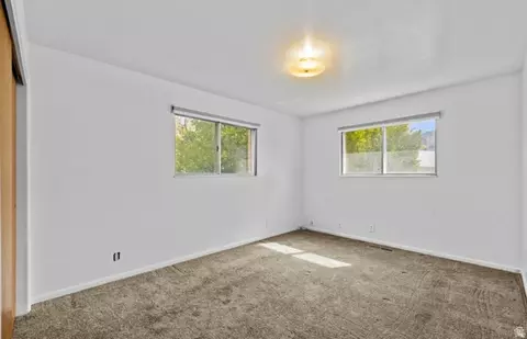 366 S 500 E, River Heights, UT 84321 photo 15