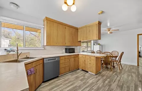366 S 500 E, River Heights, UT 84321 photo 6