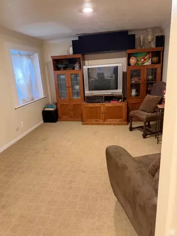 Living - 944 E Bernay Cir, Sandy, UT 84094 photo 1 of 4