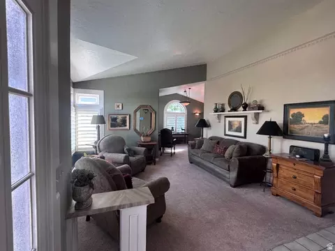 Living - 944 E Bernay Cir, Sandy, UT 84094 photo 2 of 4