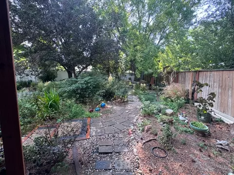 Exterior - 944 E Bernay Cir, Sandy, UT 84094 photo 8 of 12