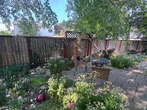 Exterior - 944 E Bernay Cir, Sandy, UT 84094 photo 5 of 12