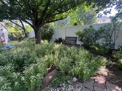 Exterior - 944 E Bernay Cir, Sandy, UT 84094 photo 6 of 12
