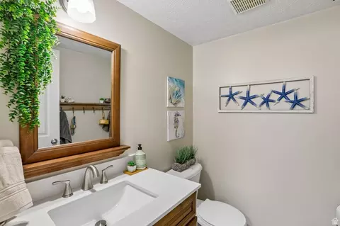 78 E 735 S, Centerville, UT 84014 photo 12