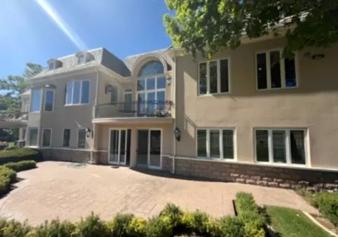 2726 E Wasatch Dr #19, Salt Lake City, UT 84108