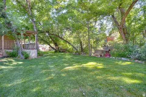 Exterior - 4765 S Haven Estates Dr, Daniel, UT 84032 photo 6 of 12