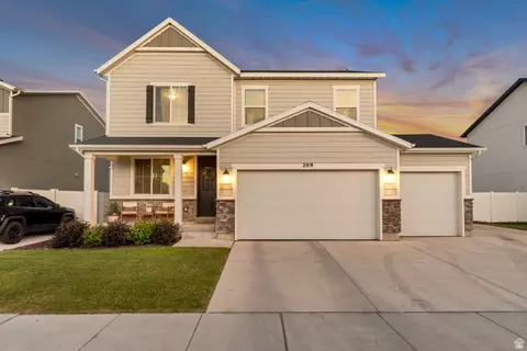 209 W Willet Dr, Salem, UT 84653