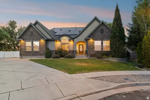 203 N 2925 W, West Point, UT 84015