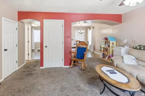 826 E 760 N, Ogden, UT 84404 photo 4