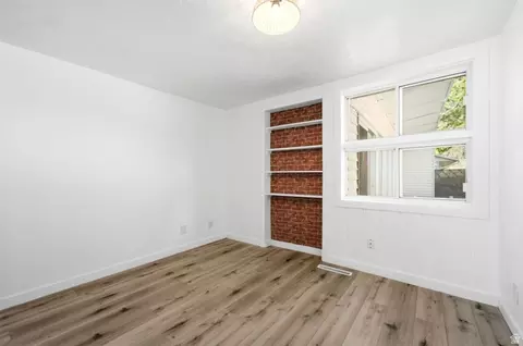 Bedroom - 2837 S Davis Blvd E, Bountiful, UT 84010 photo 6 of 8