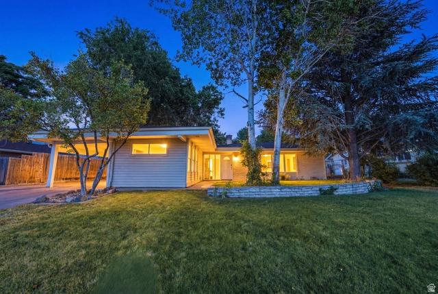 2837 S Davis Blvd E, Bountiful, UT 84010