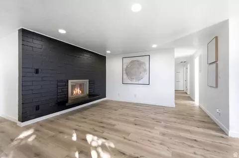 Living - 2837 S Davis Blvd E, Bountiful, UT 84010 photo 1 of 7
