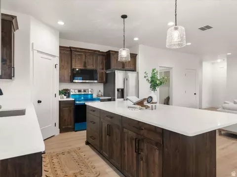 1366 W 2350 S, Perry, UT 84302 photo 21