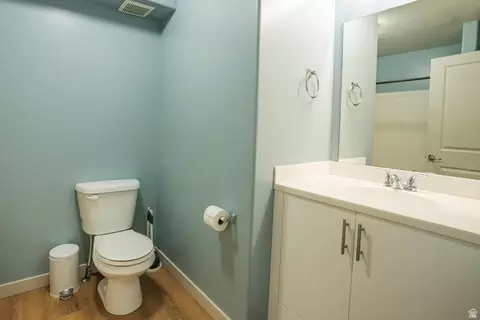 Bath - 1055 W 1033 N #204, Orem, UT 84057 photo 1 of 2