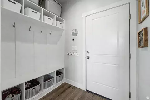 Entry Way - 9822 N Bridge St, Eagle Mountain, UT 84005 photo 4 of 5