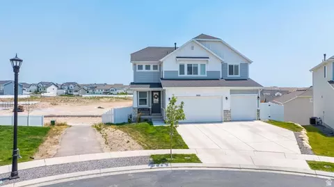 Exterior - 9822 N Bridge St, Eagle Mountain, UT 84005 photo 5 of 6
