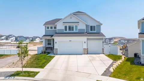 9822 N Bridge St, Eagle Mountain, UT 84005