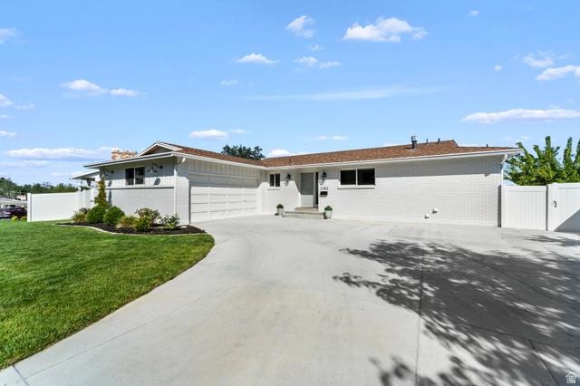 2353 E Cinnabar Ln S, Cottonwood Heights, UT 84121