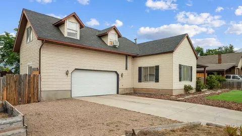 960 W 100 S, Orem, UT 84058 photo 3