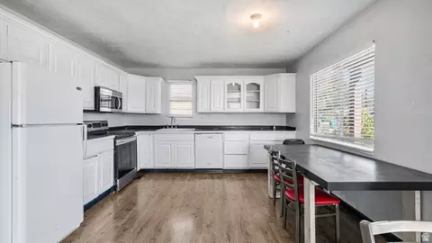 Kitchen - 960 W 100 S, Orem, UT 84058 photo 2 of 2