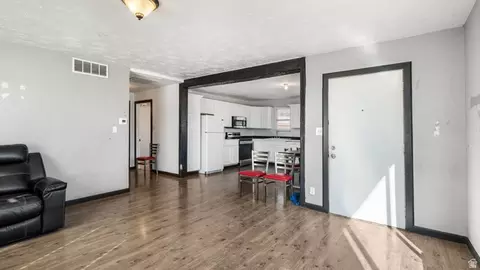 Entry Way - 960 W 100 S, Orem, UT 84058 photo 1 of 1