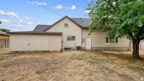 960 W 100 S, Orem, UT 84058 photo 19