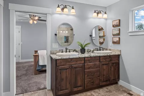 Bath - 996 N 475 E, Orem, UT 84097 photo 2 of 3
