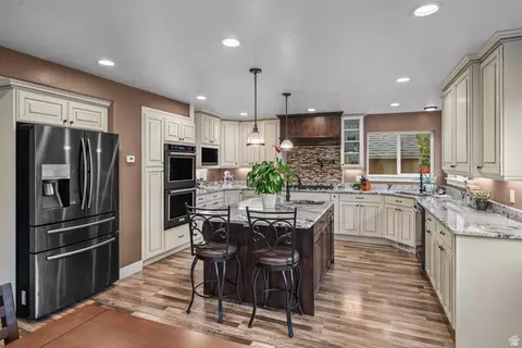 Kitchen - 996 N 475 E, Orem, UT 84097 photo 1 of 5