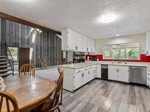 Kitchen - 2444 E High Mountain Dr, Sandy, UT 84092 photo 1 of 4
