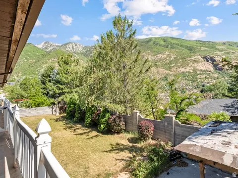 Exterior - 2444 E High Mountain Dr, Sandy, UT 84092 photo 6 of 7