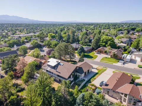 View/Area - 2444 E High Mountain Dr, Sandy, UT 84092 photo 3 of 10
