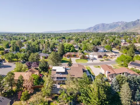 View/Area - 2444 E High Mountain Dr, Sandy, UT 84092 photo 9 of 10