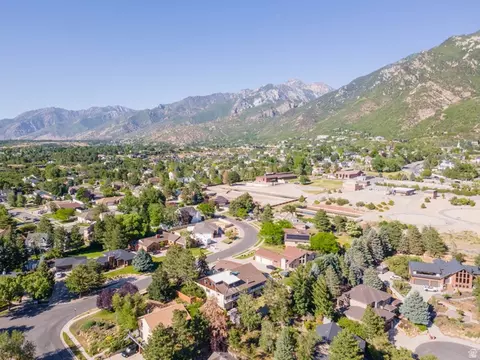 View/Area - 2444 E High Mountain Dr, Sandy, UT 84092 photo 7 of 10