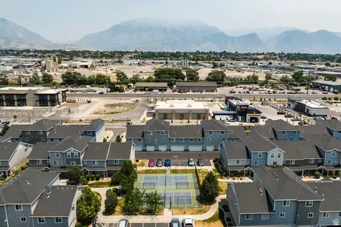 View/Area - 684 E 330 N, Vineyard, UT 84059 photo 3 of 4