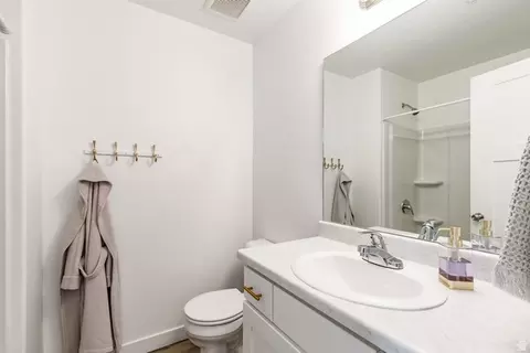 684 E 330 N, Vineyard, UT 84059 photo 18