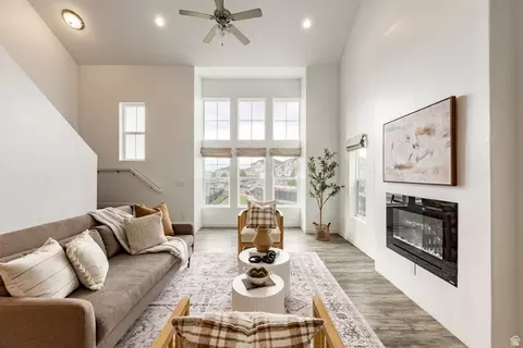 Living - 684 E 330 N, Vineyard, UT 84059 photo 3 of 5