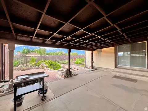 Exterior - 8097 S 535 E, Sandy, UT 84070 photo 2 of 3