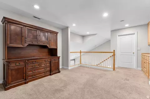 Entry Way - 1989 E Donelson Ln, Holladay, UT 84117 photo 2 of 2