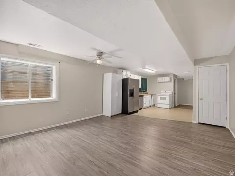 Living - 949 W 1800 N, Mapleton, UT 84664 photo 7 of 7