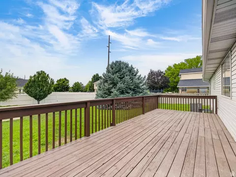 Exterior - 949 W 1800 N, Mapleton, UT 84664 photo 5 of 5