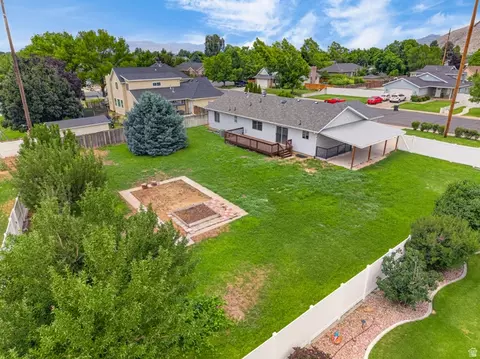 View/Area - 949 W 1800 N, Mapleton, UT 84664 photo 5 of 5