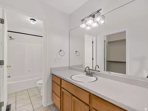 Bath - 949 W 1800 N, Mapleton, UT 84664 photo 2 of 5
