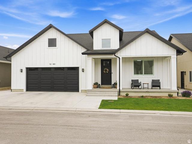 1268 W Moon Way S, Riverton, UT 84065