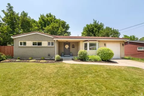 3340 S Santa Rosa Dr, Millcreek, UT 84109