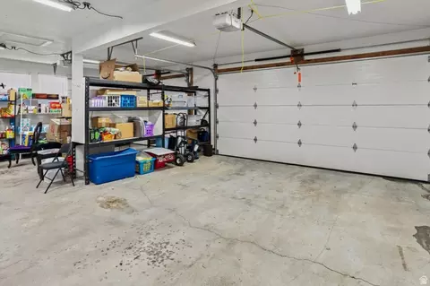 Exterior - 39 S 2625 E, Layton, UT 84040 photo 4 of 12